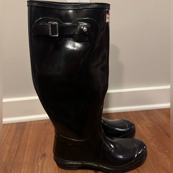 Hunter Black Rain Boots (Tall) - Picture 5 of 6